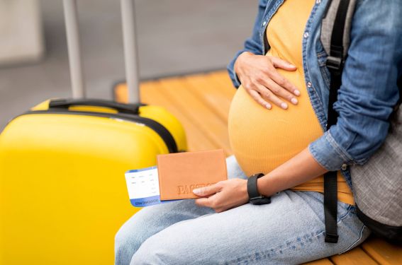 Voyage et grossesse : compatibilité et précautions Voyage et grossesse : compatibilité et précautions