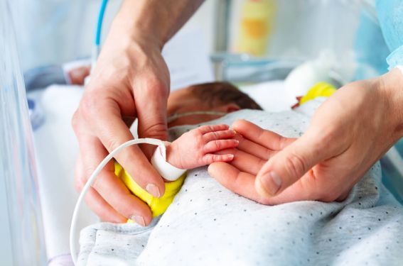Les soins cutanés dans les unités de soins intensifs néonatales en Europe – Une enquête dans 70 unités en France et en Italie